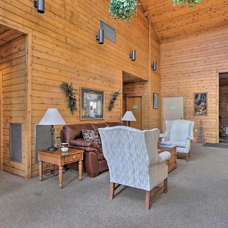 Unique Smokies Ski Shack With Mountain-Top View Gatlinburg Luaran gambar