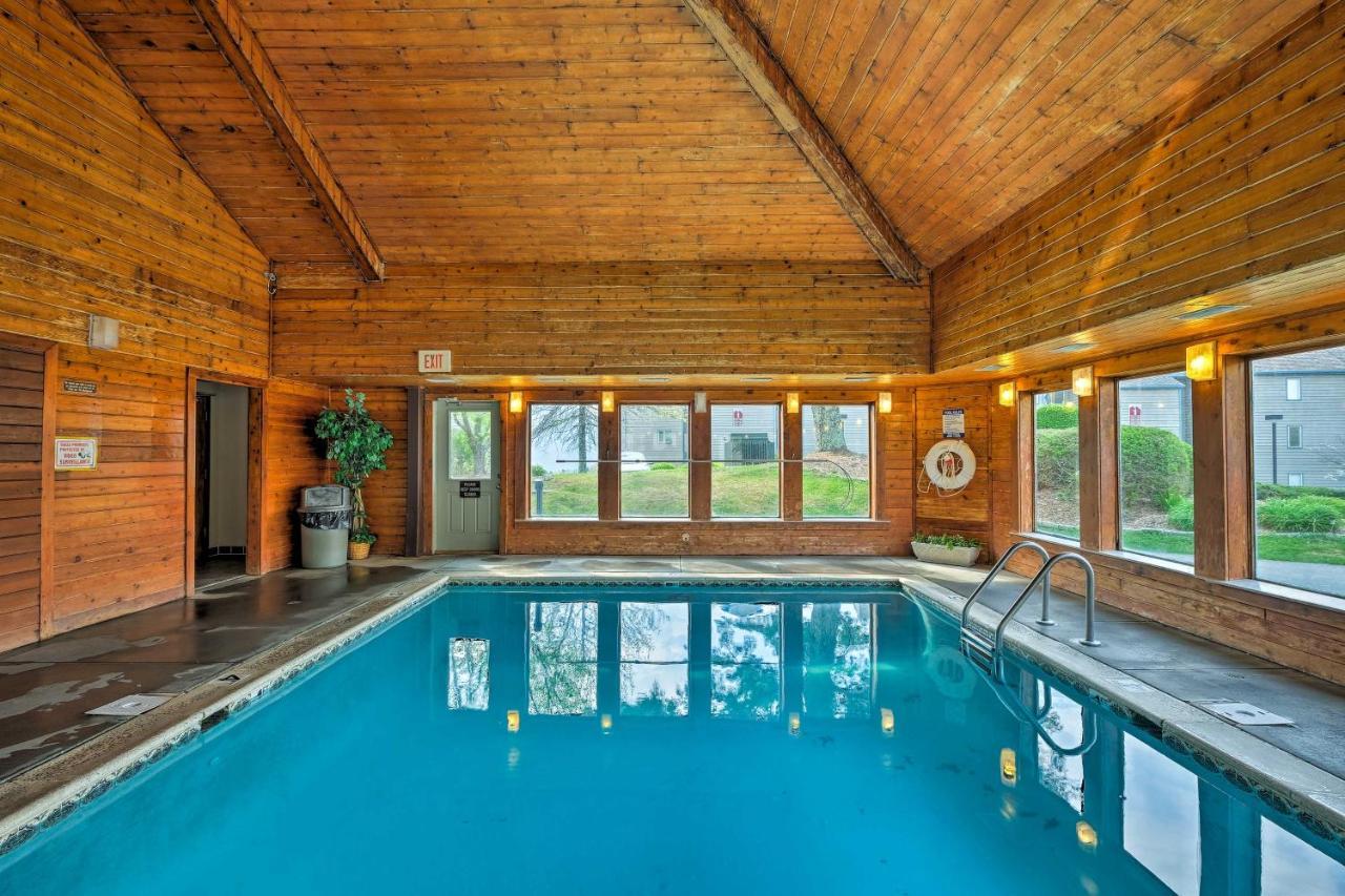 Unique Smokies Ski Shack With Mountain-Top View Gatlinburg Luaran gambar